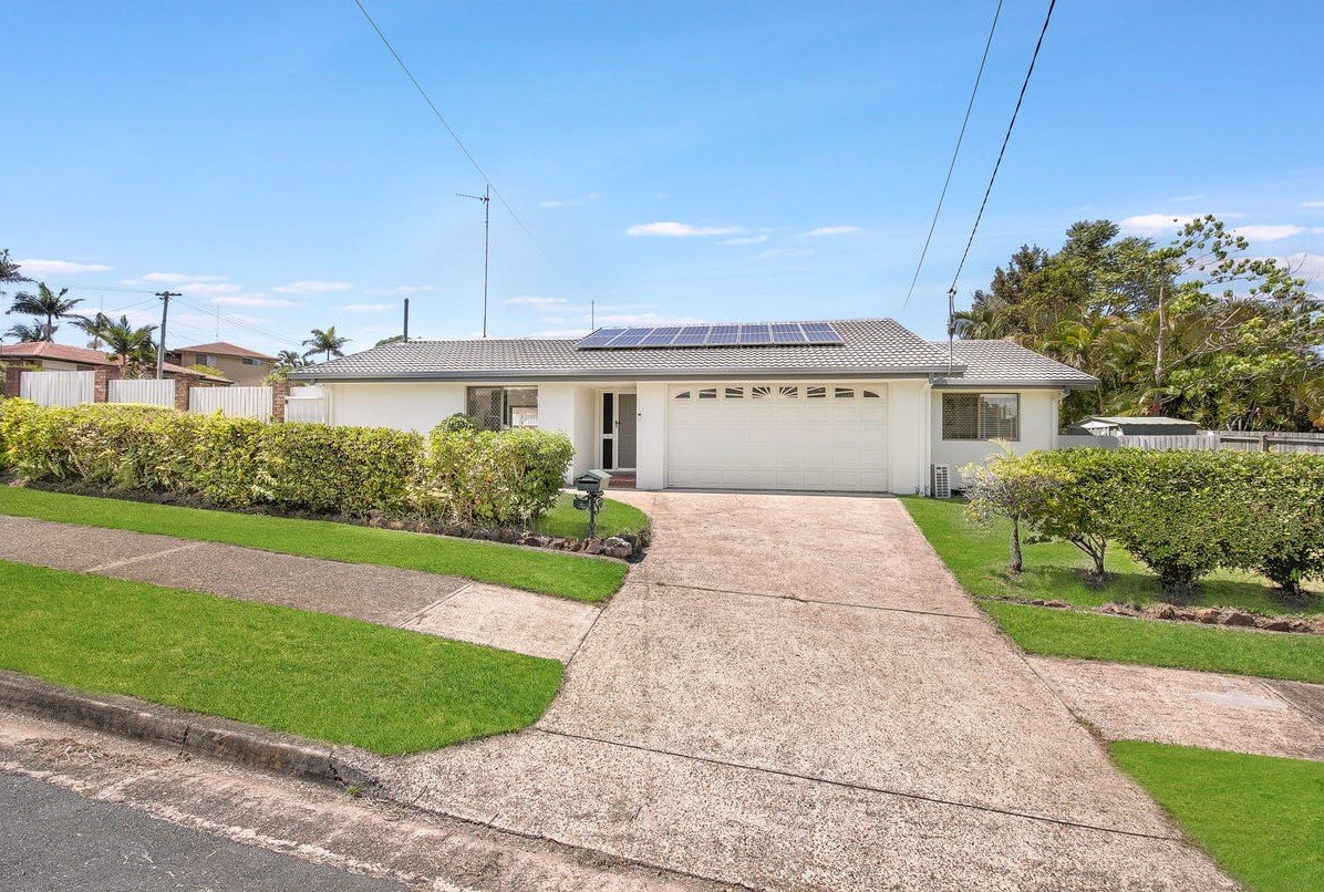 3 Tecoma Street SOUTHPORT 2