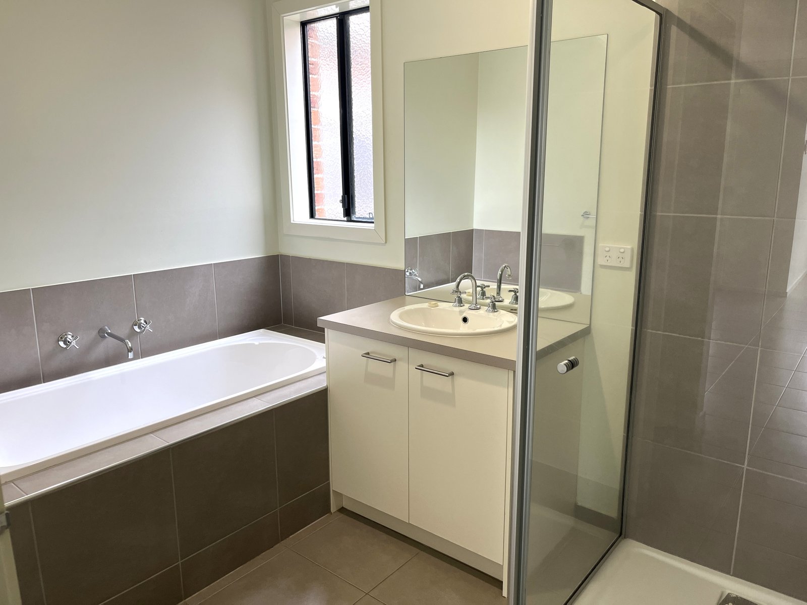 Gallery: 3 Temt Terrace