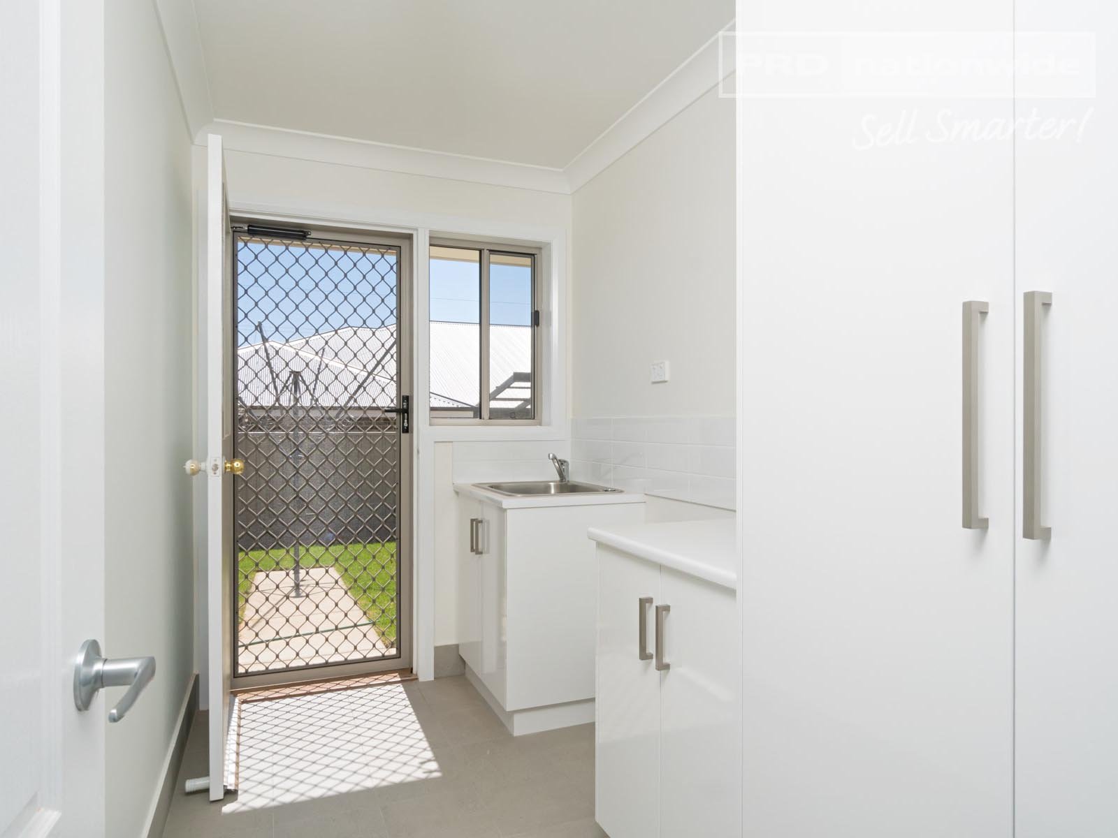 3 Thane Court LLOYD 5