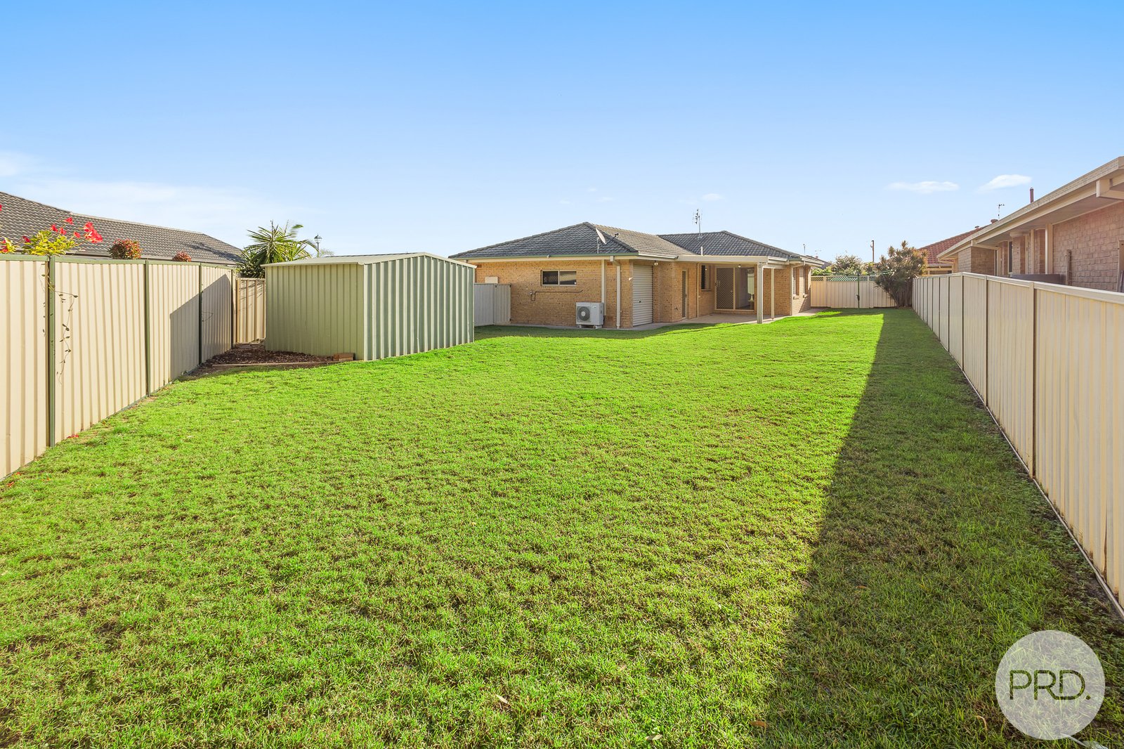 3 The Deck  SALAMANDER BAY 17