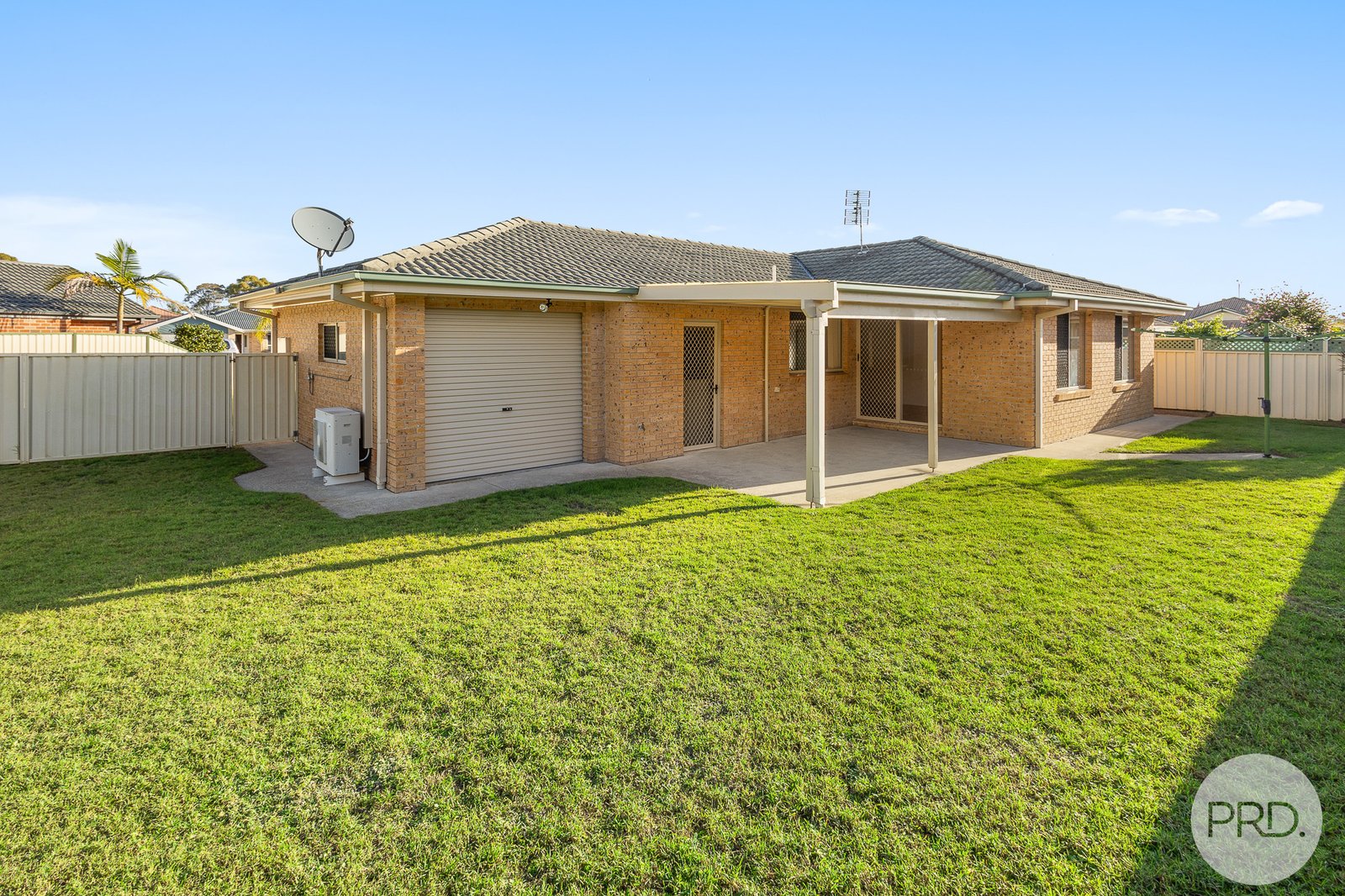 3 The Deck  SALAMANDER BAY 18