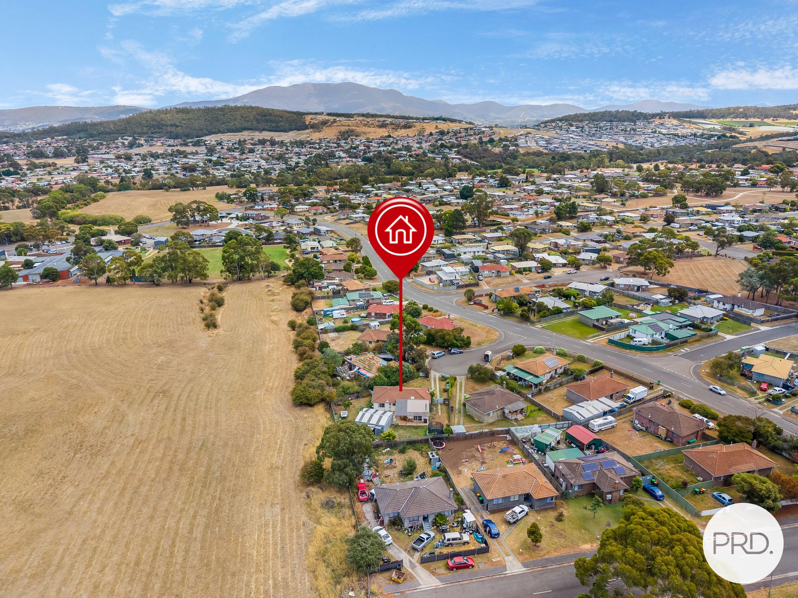 3 The Keep  CLARENDON VALE 23