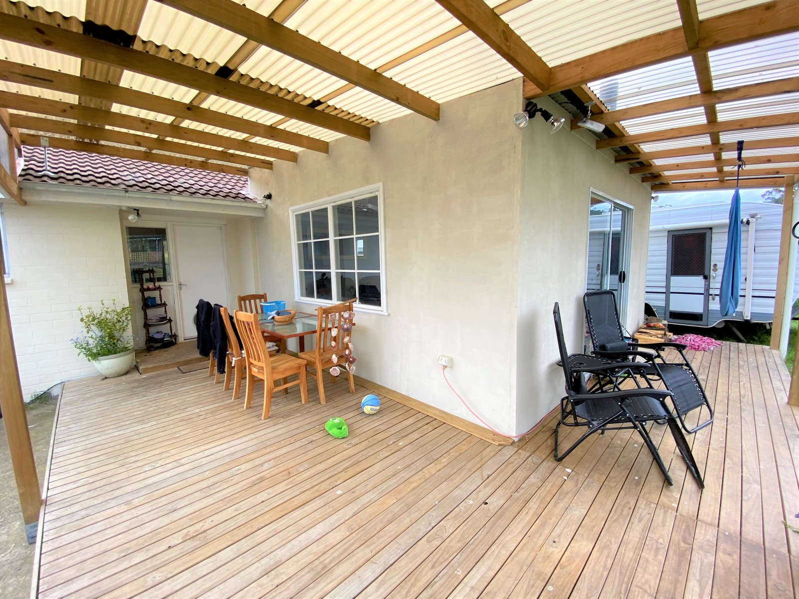 3 The Keep  CLARENDON VALE 13