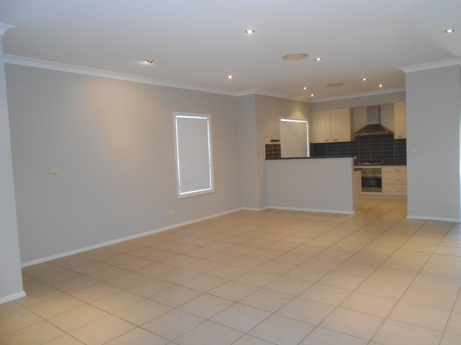 3 The Patio  TAMWORTH 2