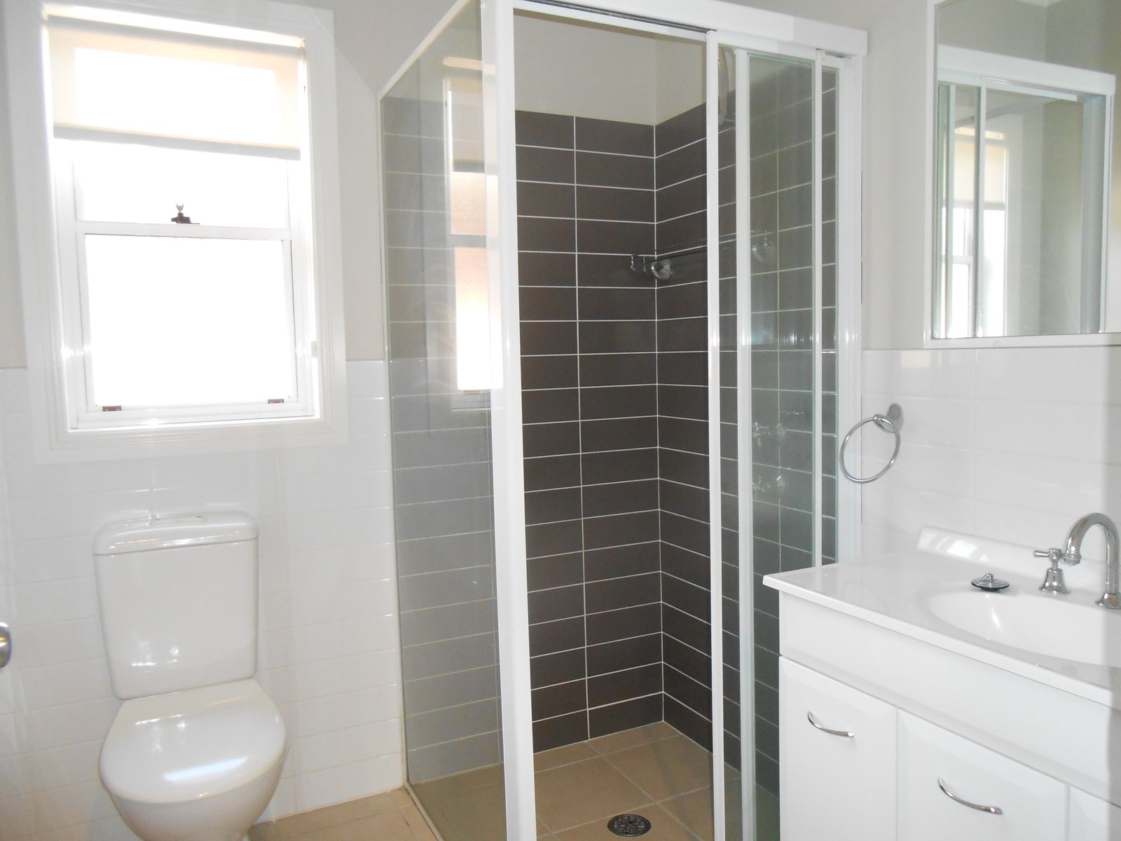 3 The Patio  TAMWORTH 6