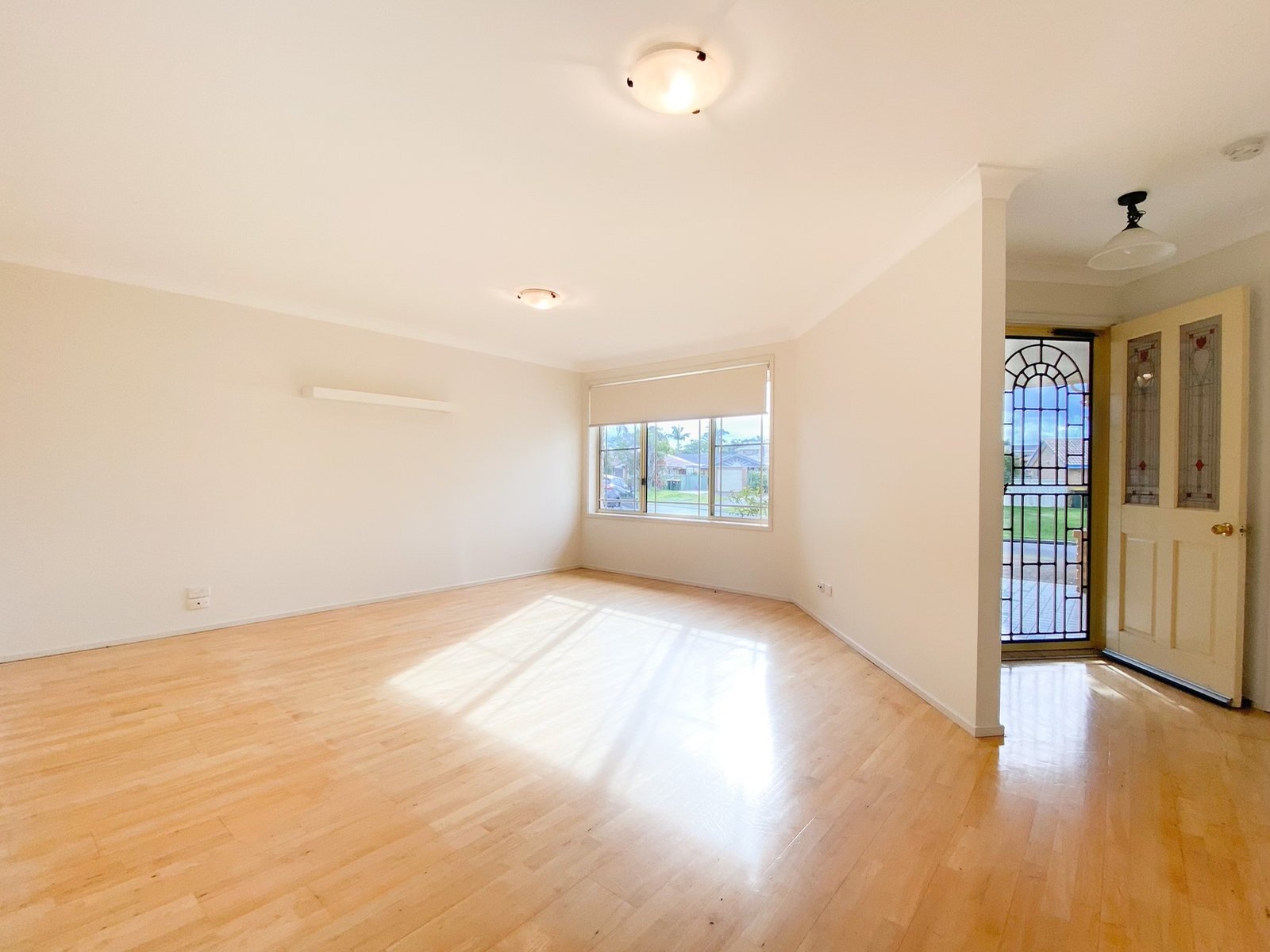 3 The Pier  SALAMANDER BAY 2