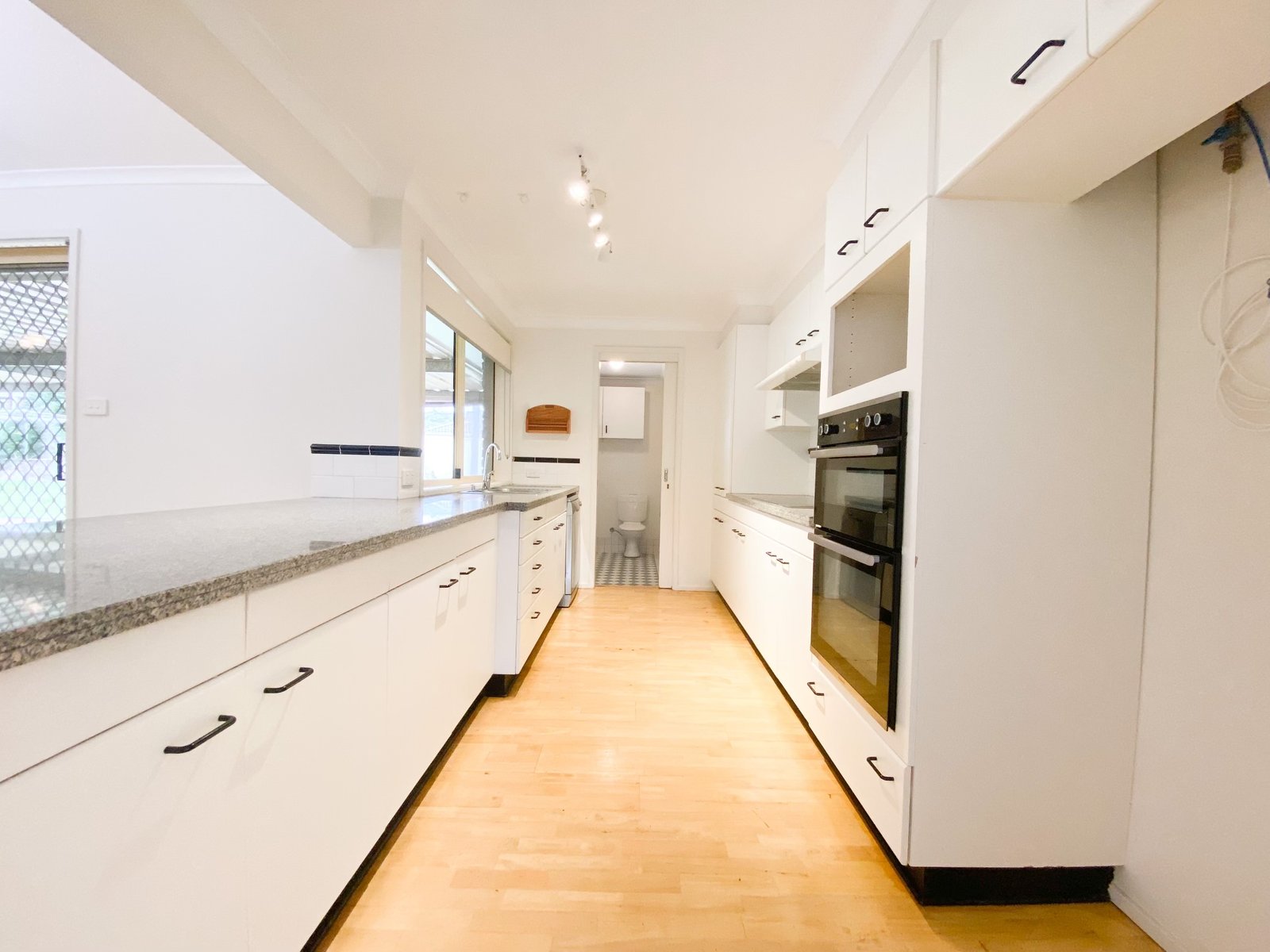 3 The Pier  SALAMANDER BAY 5