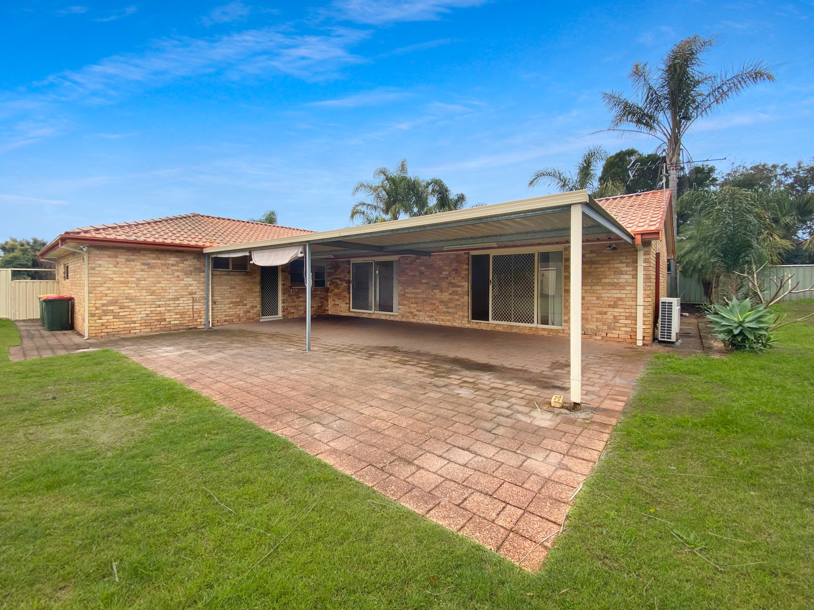 3 The Pier  SALAMANDER BAY 16