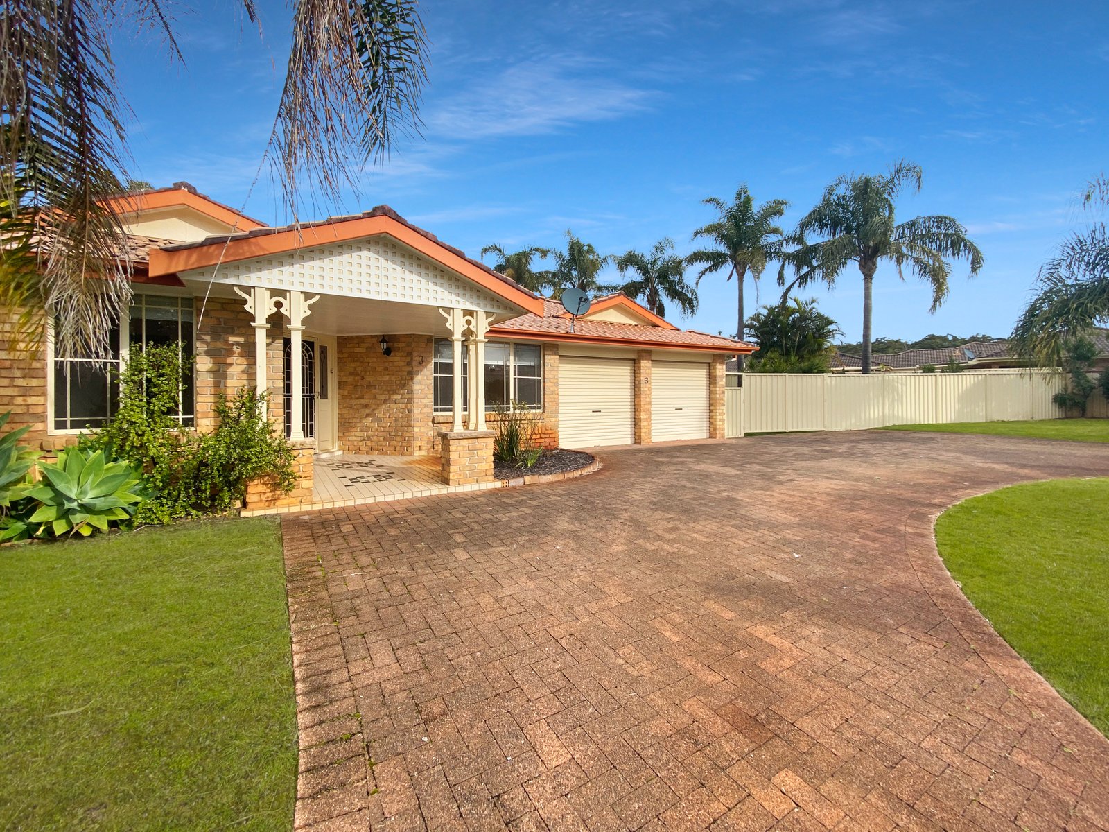 3 The Pier  SALAMANDER BAY 19