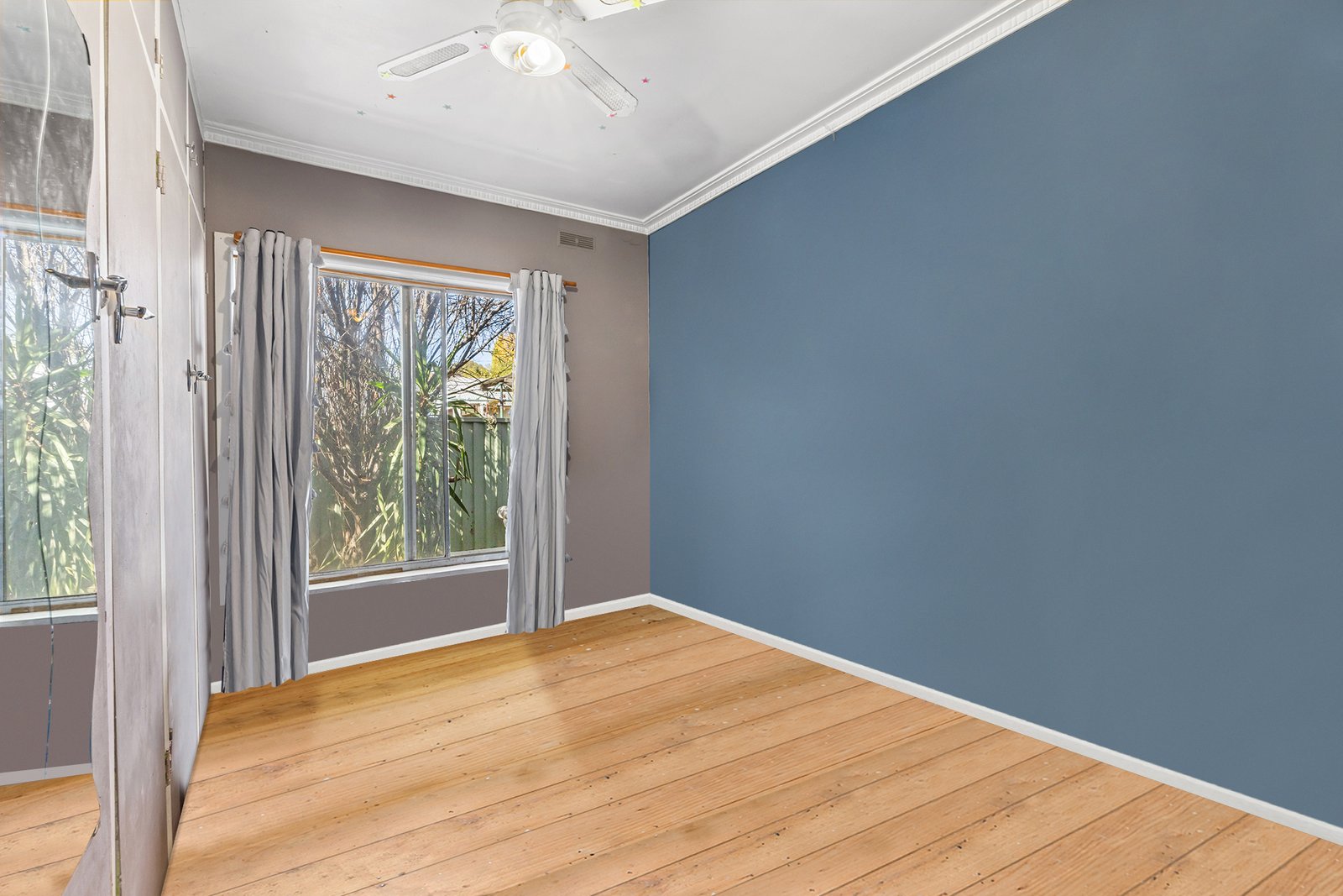 3 Thistle Street GOLDEN SQUARE 7