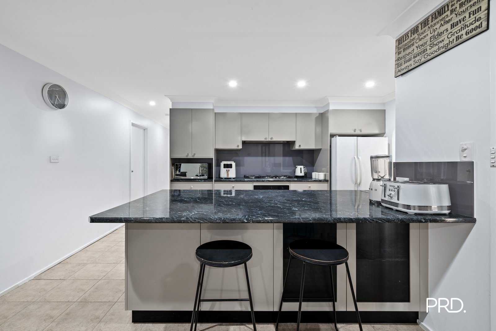 3 Thoar Place CLAREMONT MEADOWS 5