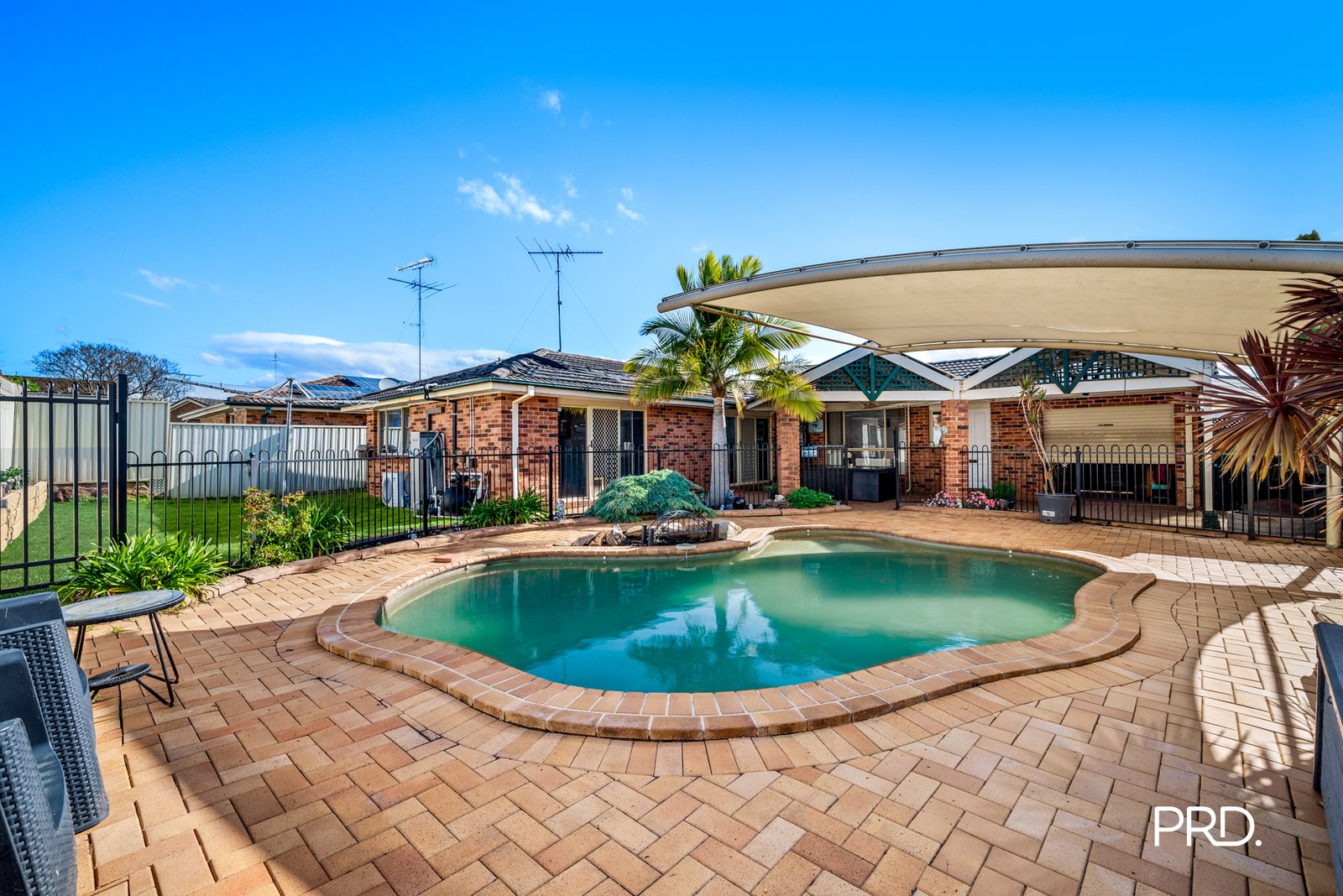3 Thoar Place CLAREMONT MEADOWS 13