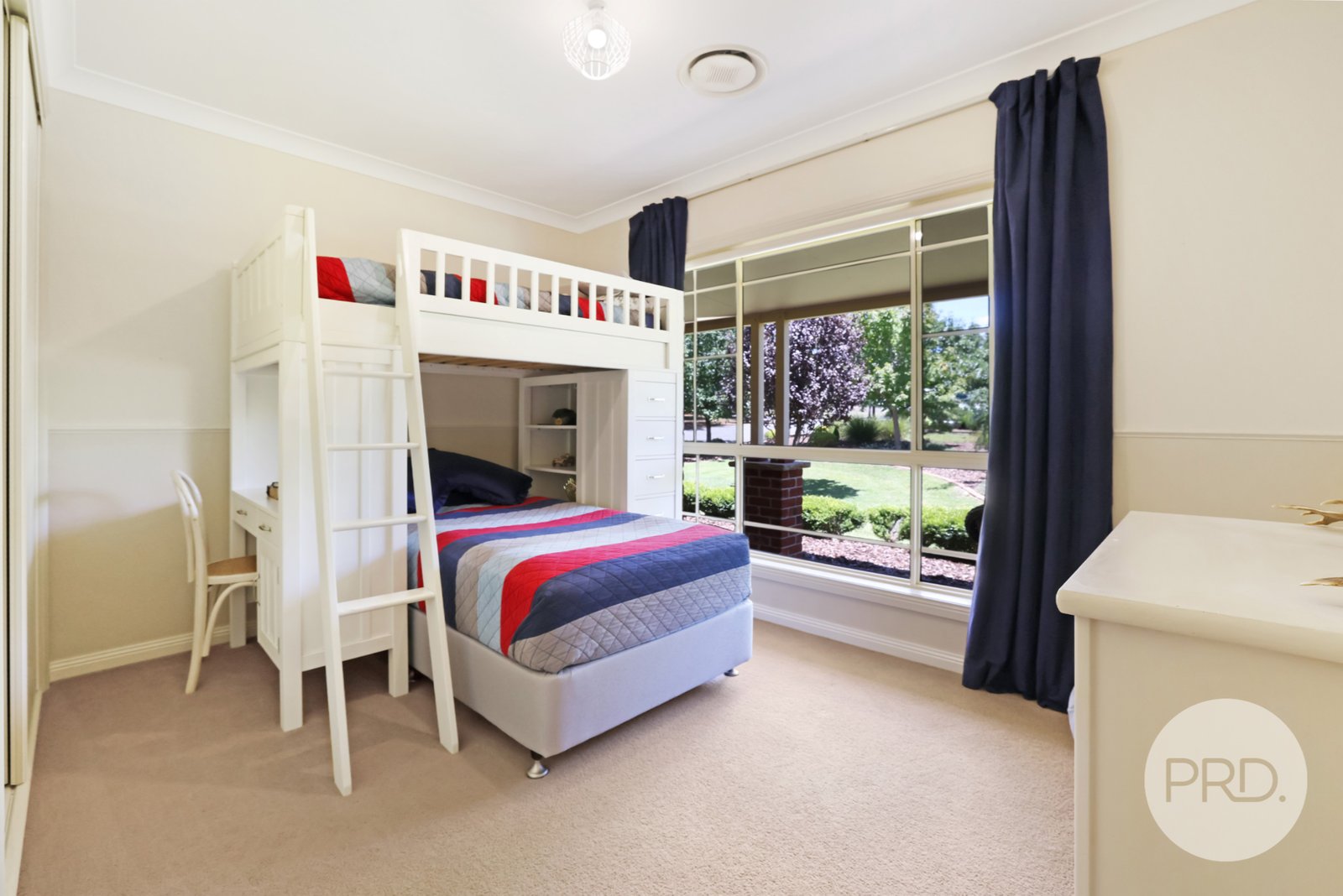 3 Thornbill Road TAMWORTH 15