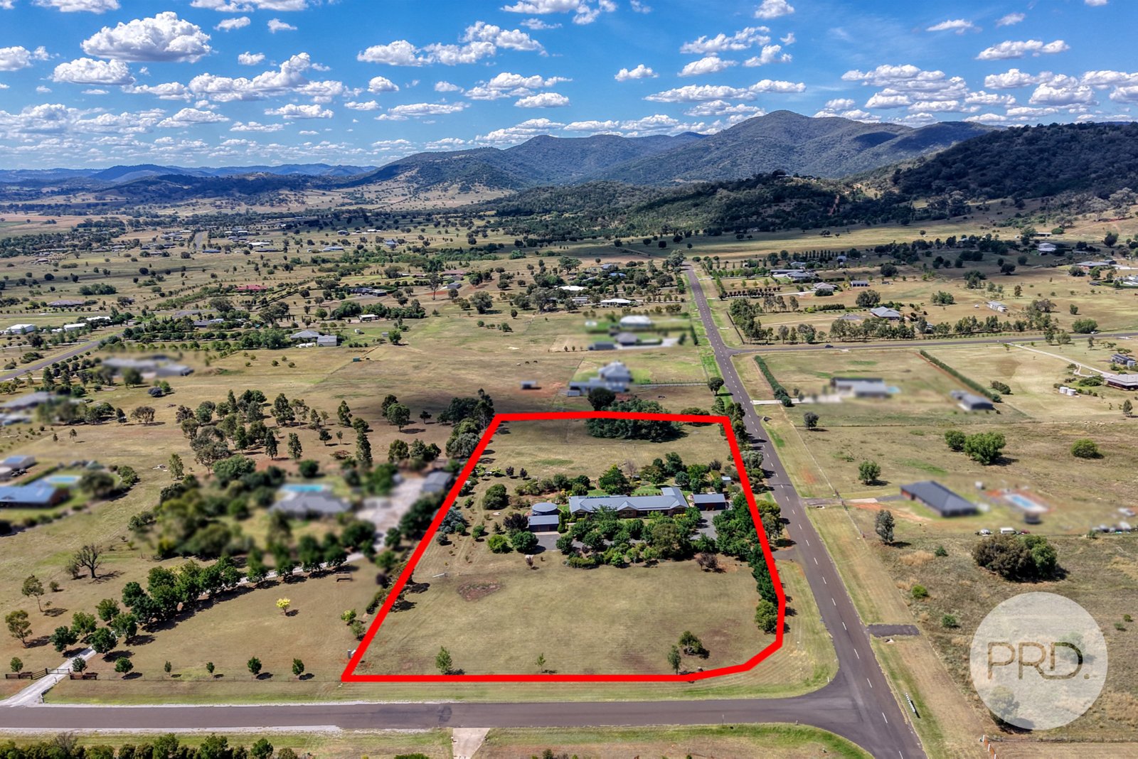 3 Thornbill Road TAMWORTH 31