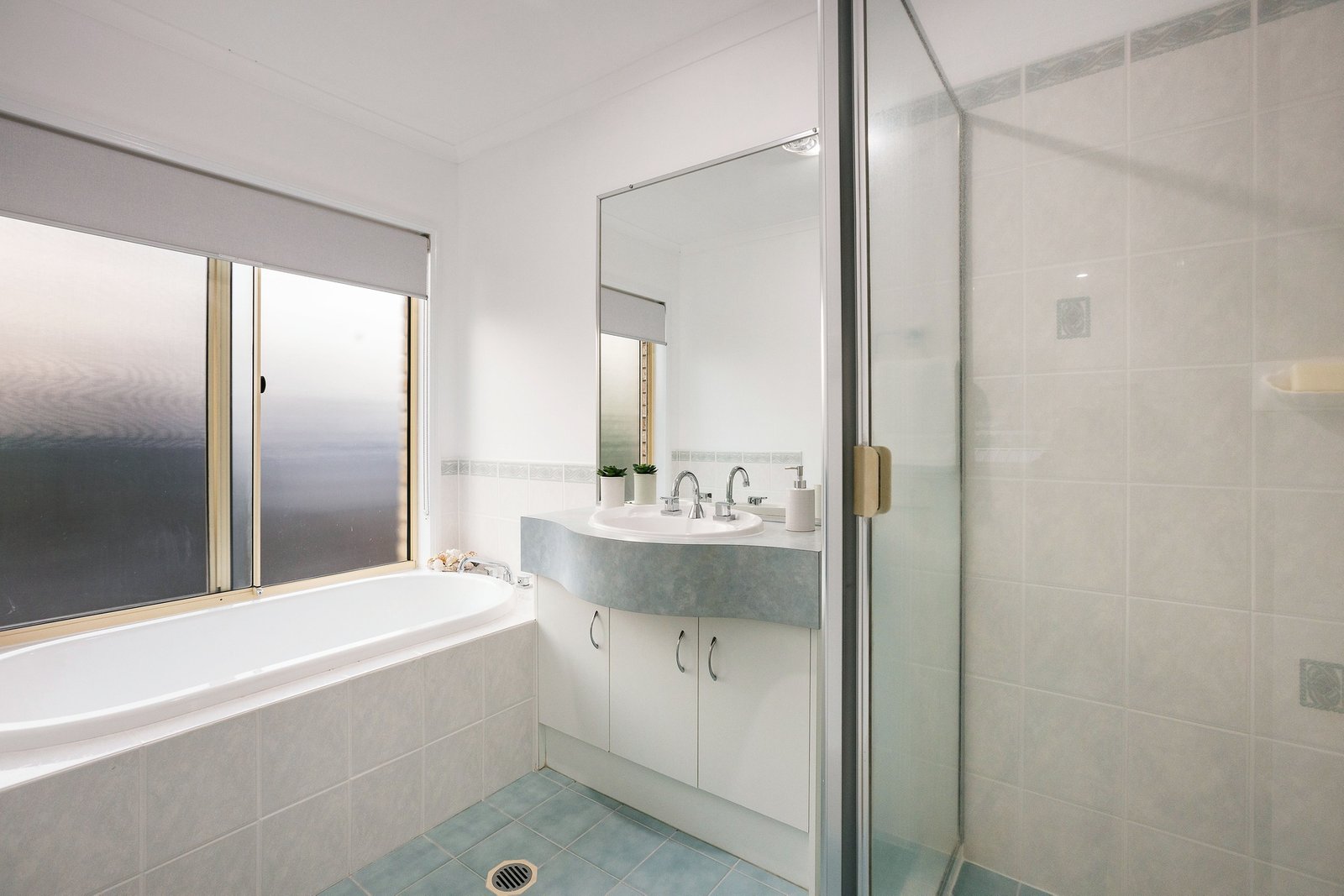 3 Thunder Drive CURRUMBIN WATERS 16