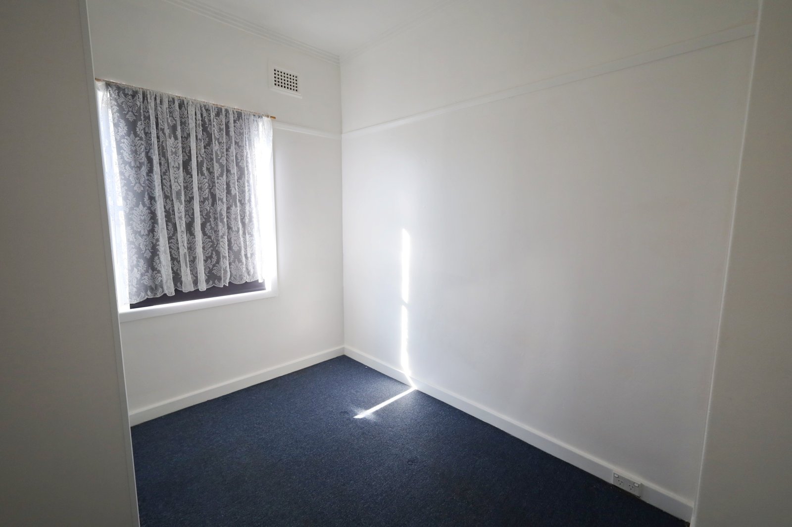 3 Tobruk Crescent ORANGE 6