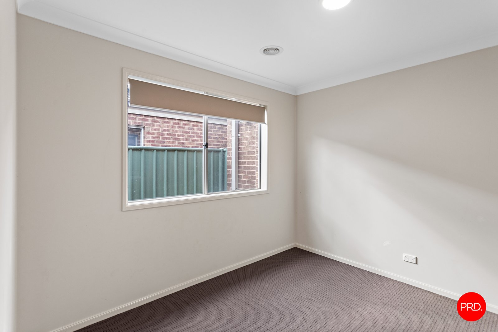 3 Trinity Way ASCOT 12