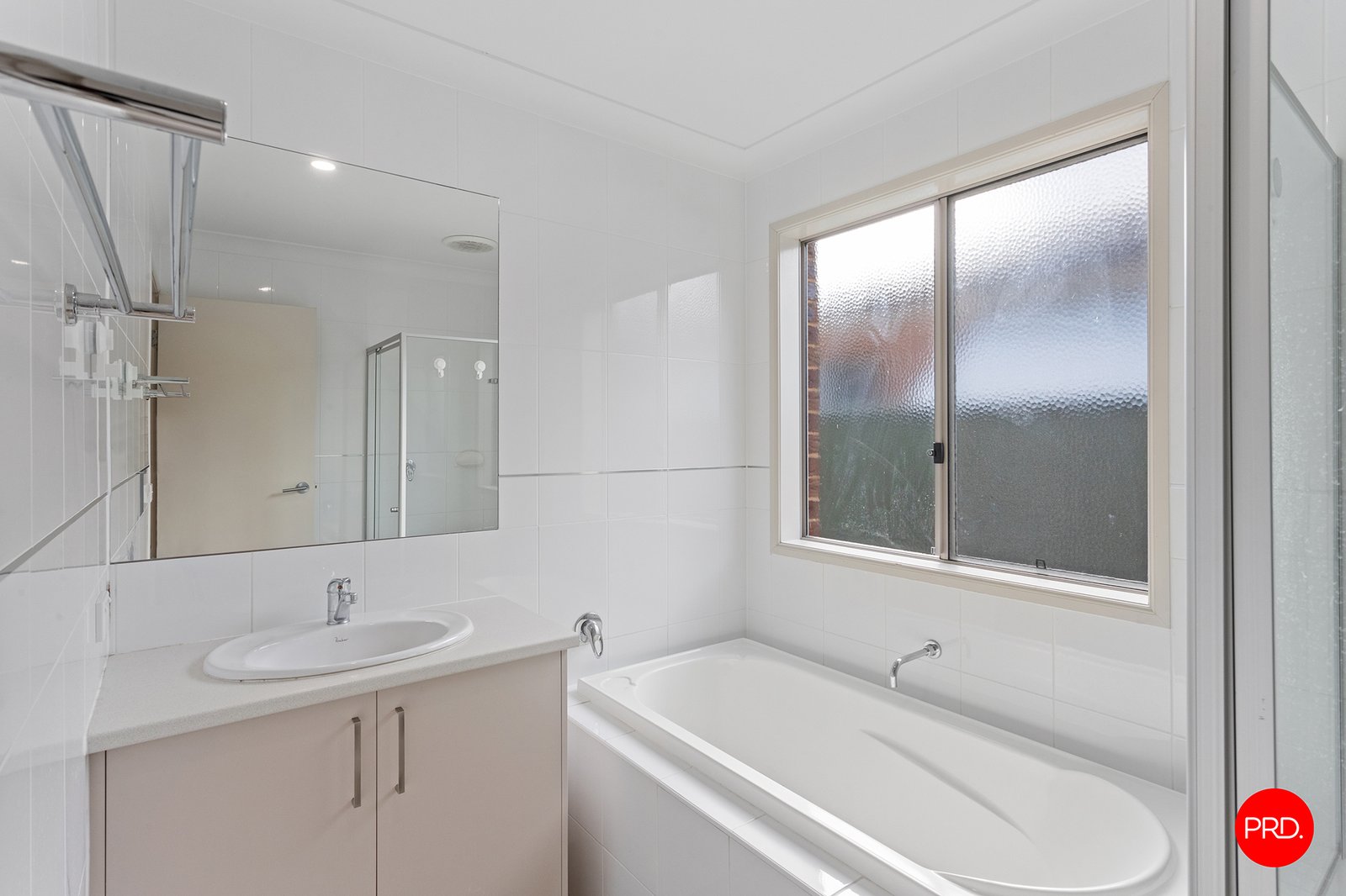 3 Trinity Way ASCOT 13