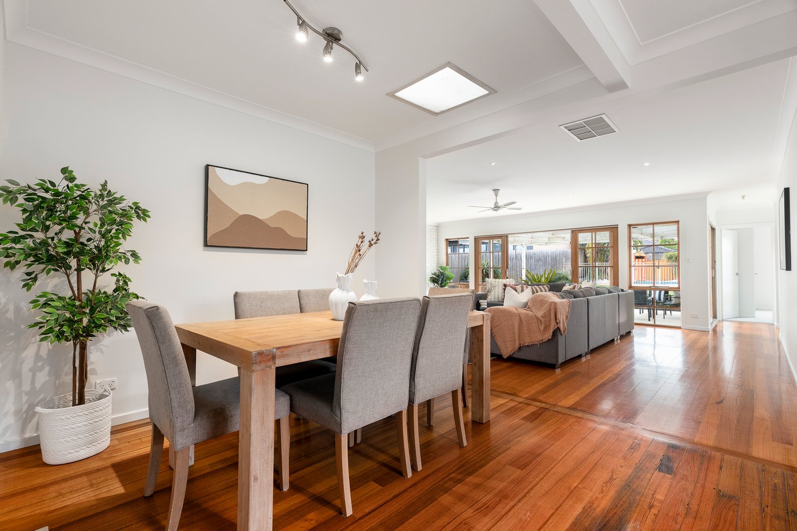 Gallery: 3 Troy Street
