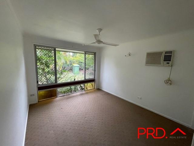 3 Trulson Drive CRESTMEAD 4