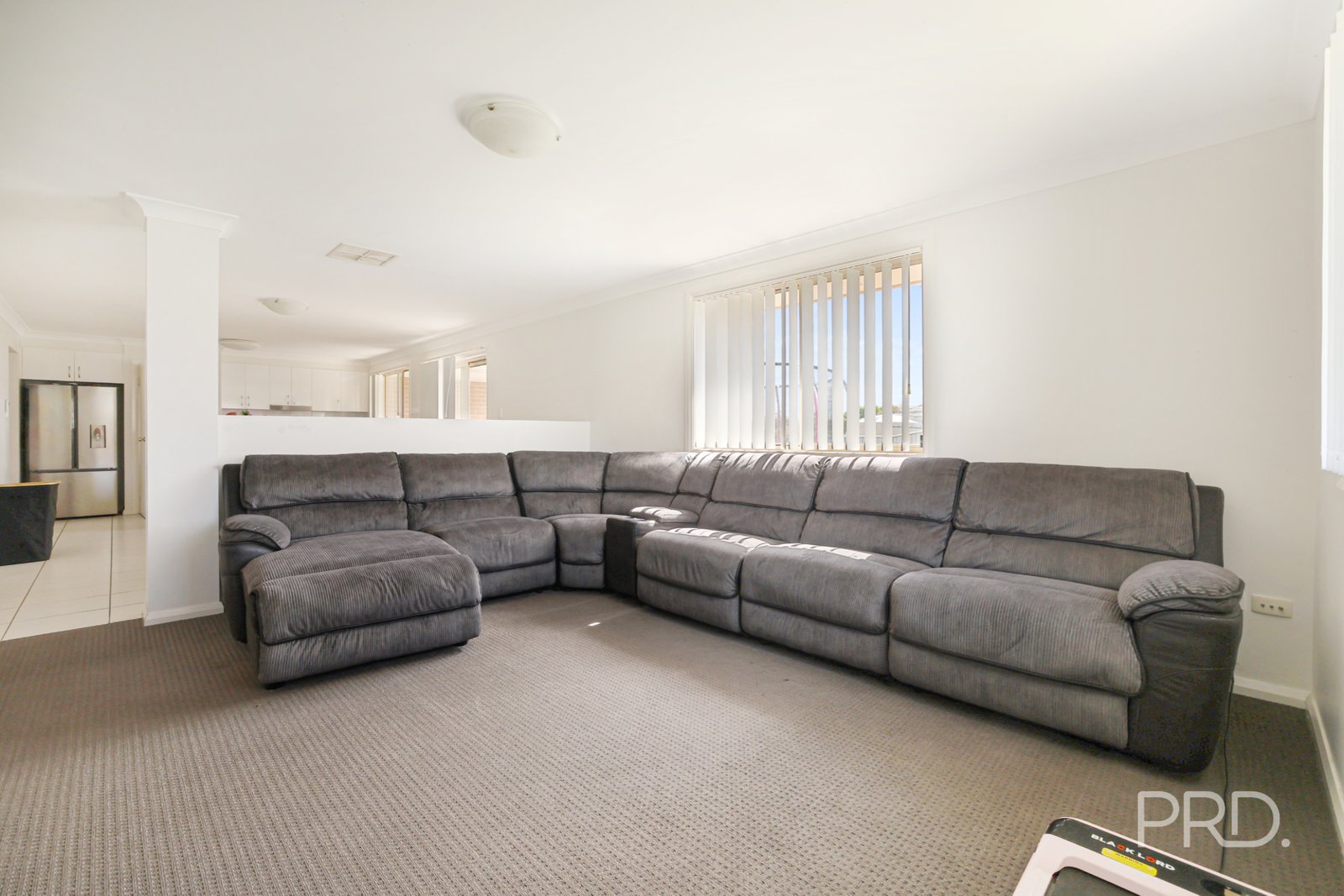 3 Tulipwood Crescent OXLEY VALE 3