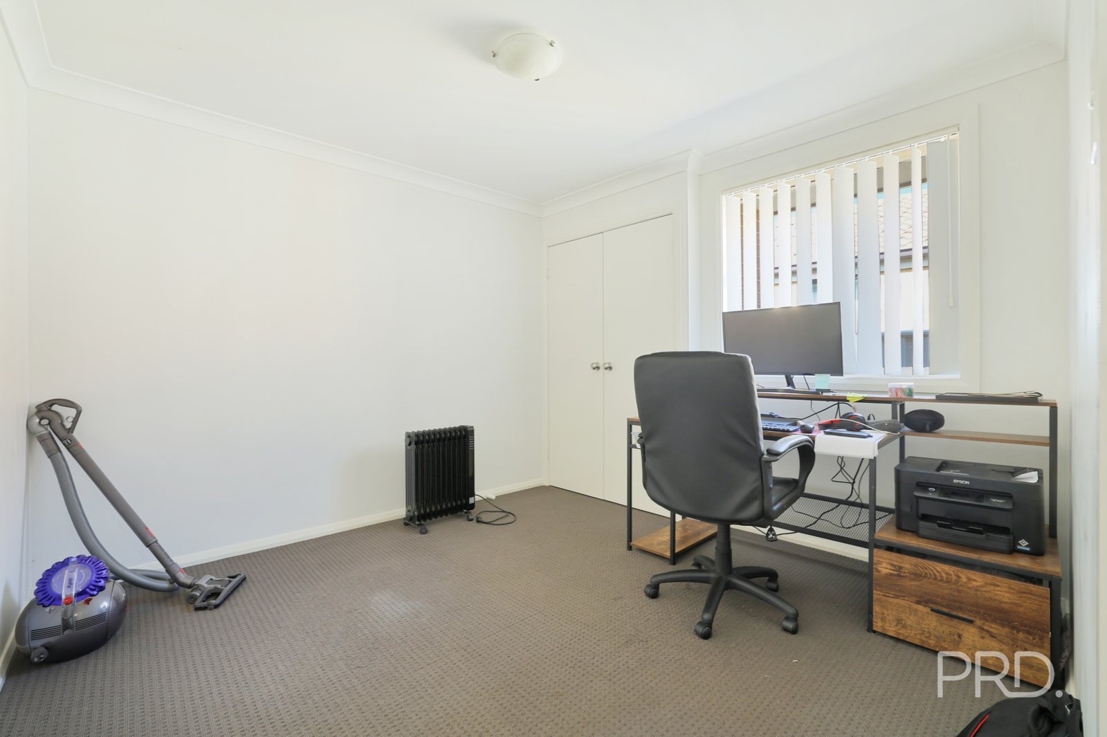 3 Tulipwood Crescent OXLEY VALE 9