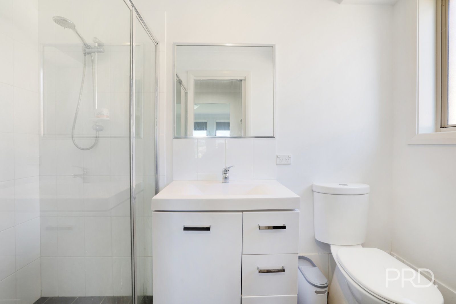 3 Tulipwood Crescent OXLEY VALE 13