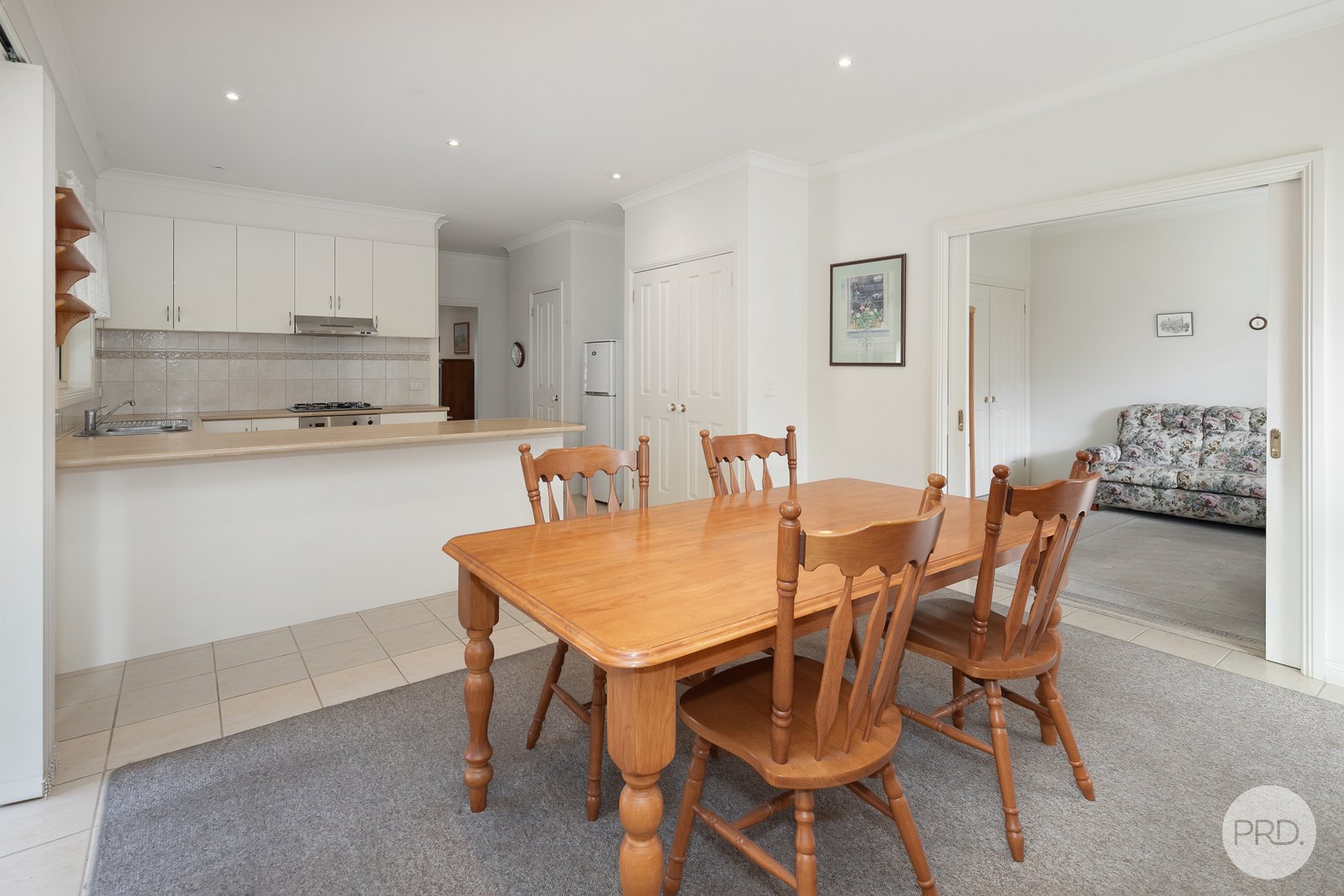 3 Twyford Avenue LAKE GARDENS 6