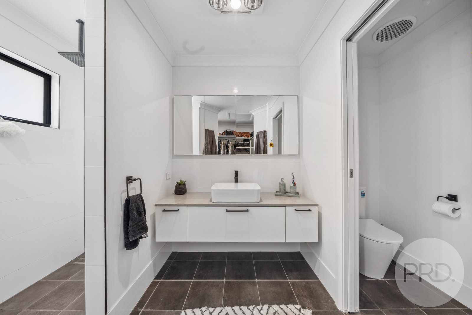 3 Tycho Place LLOYD 10