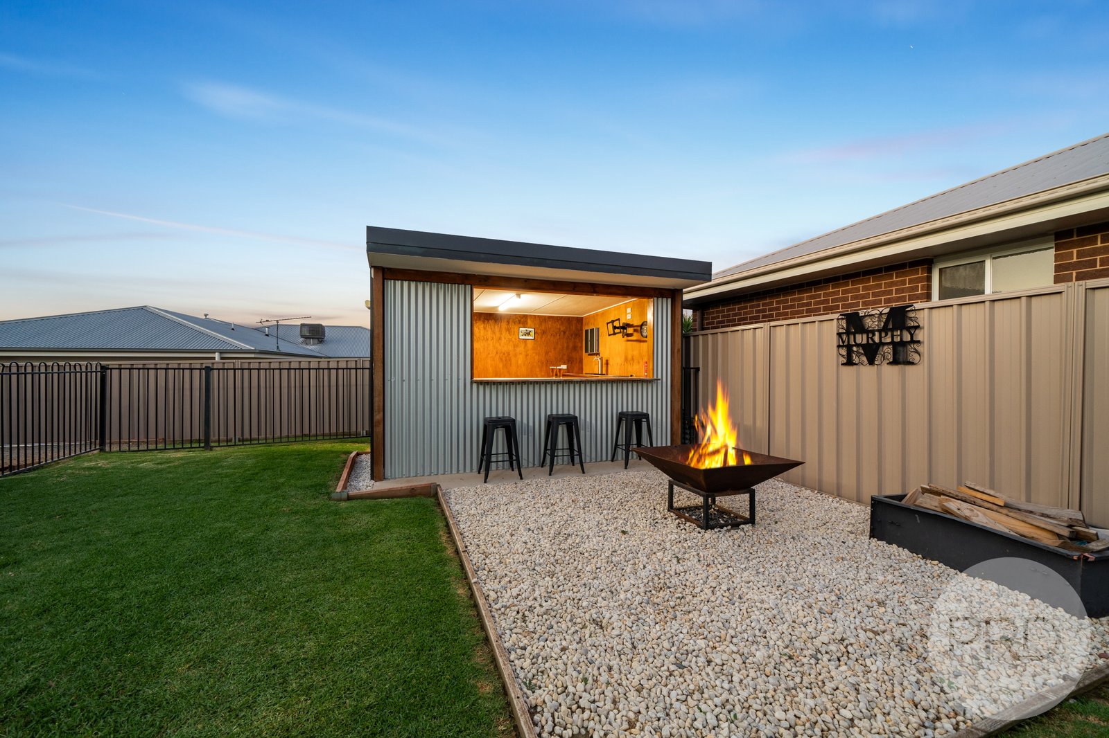 3 Tycho Place LLOYD 21