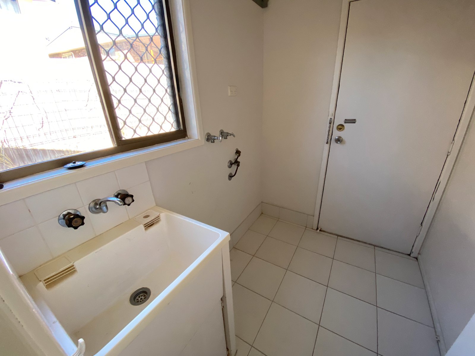 3 Tyson Crescent TANNUM SANDS 8