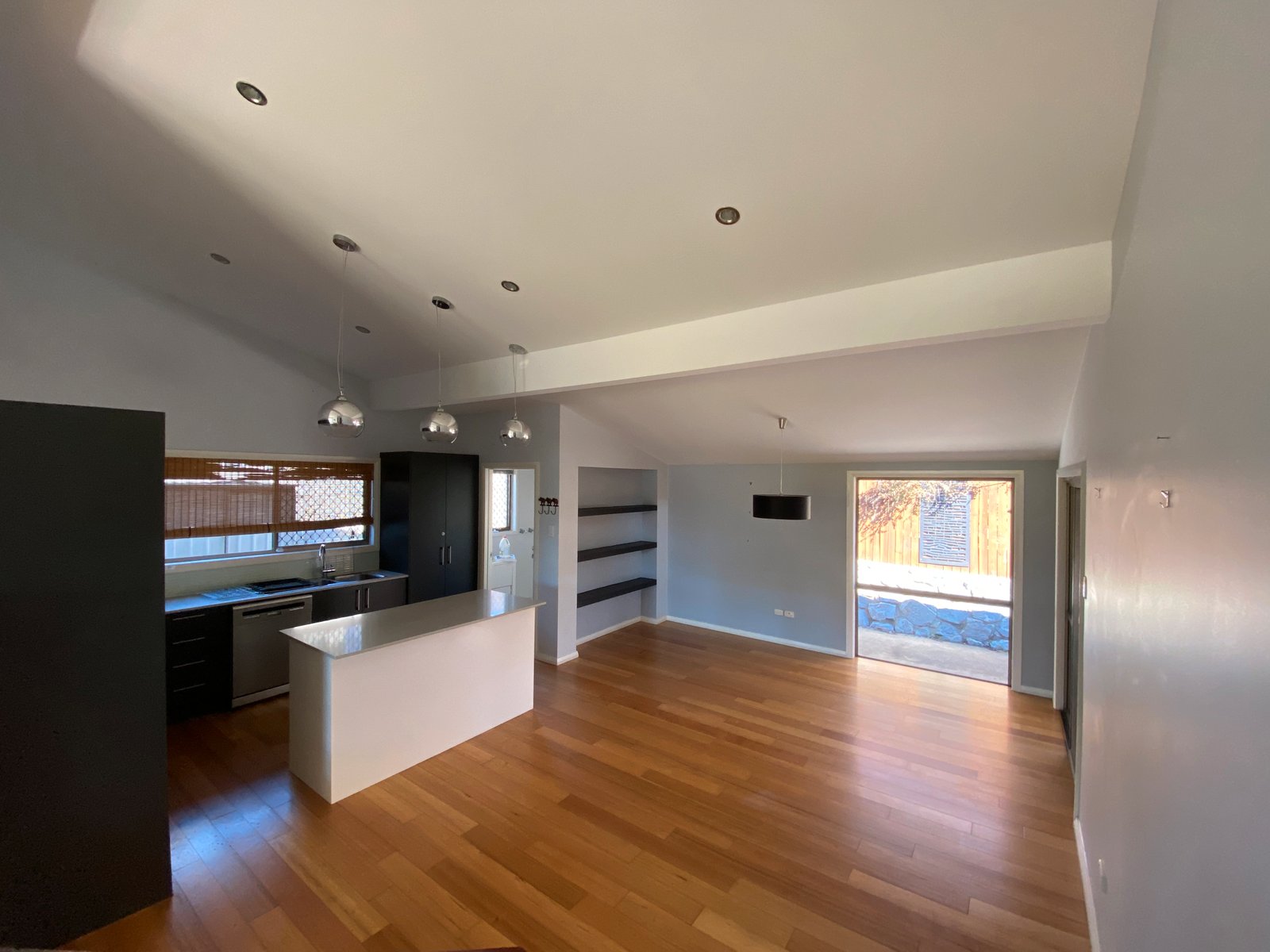 3 Tyson Crescent TANNUM SANDS 12