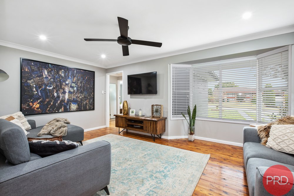 3 Unicomb Close RUTHERFORD 3