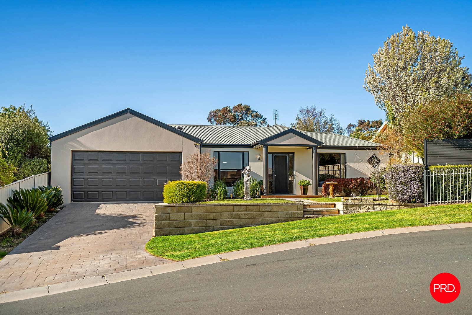 3 Valli Place EAST BENDIGO 1