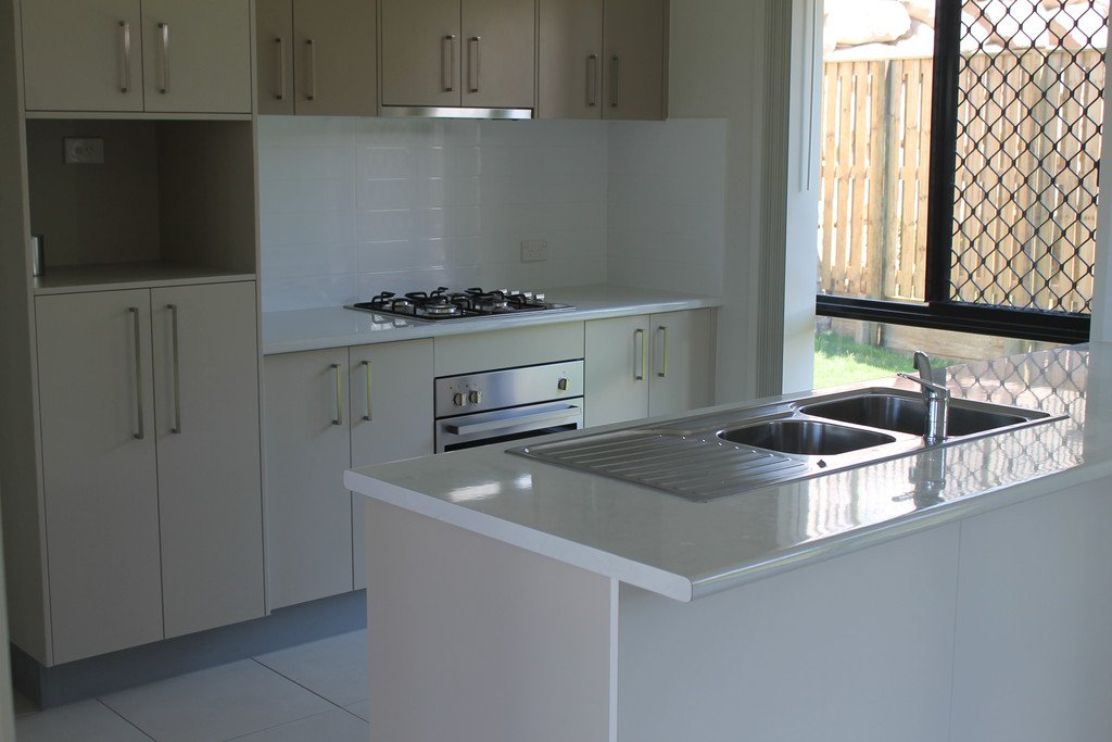 3 Wabby Street BOYNE ISLAND 2