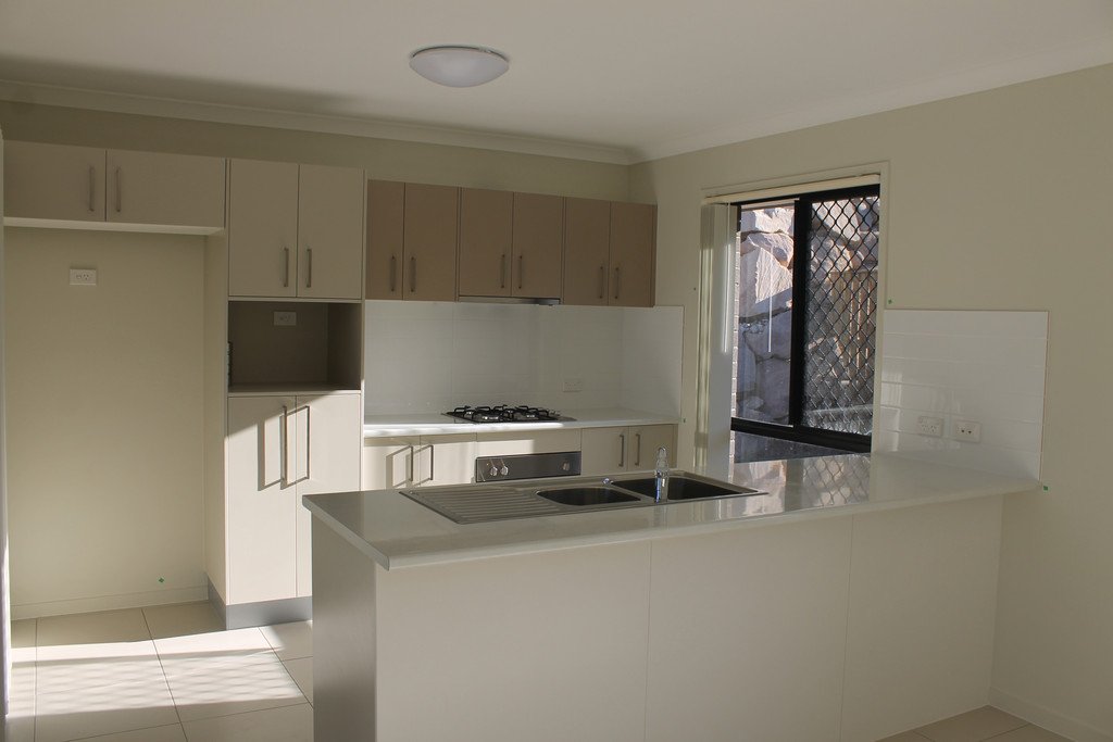 3 Wabby Street BOYNE ISLAND 4