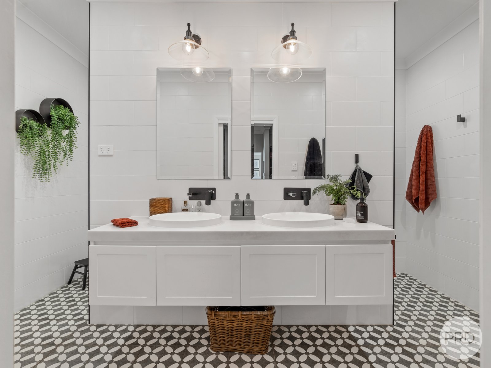 3 Walmsley Crescent SILVERDALE 14