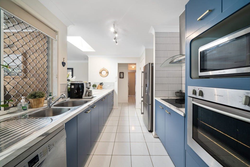 3 Warnick Court VICTORIA POINT 4