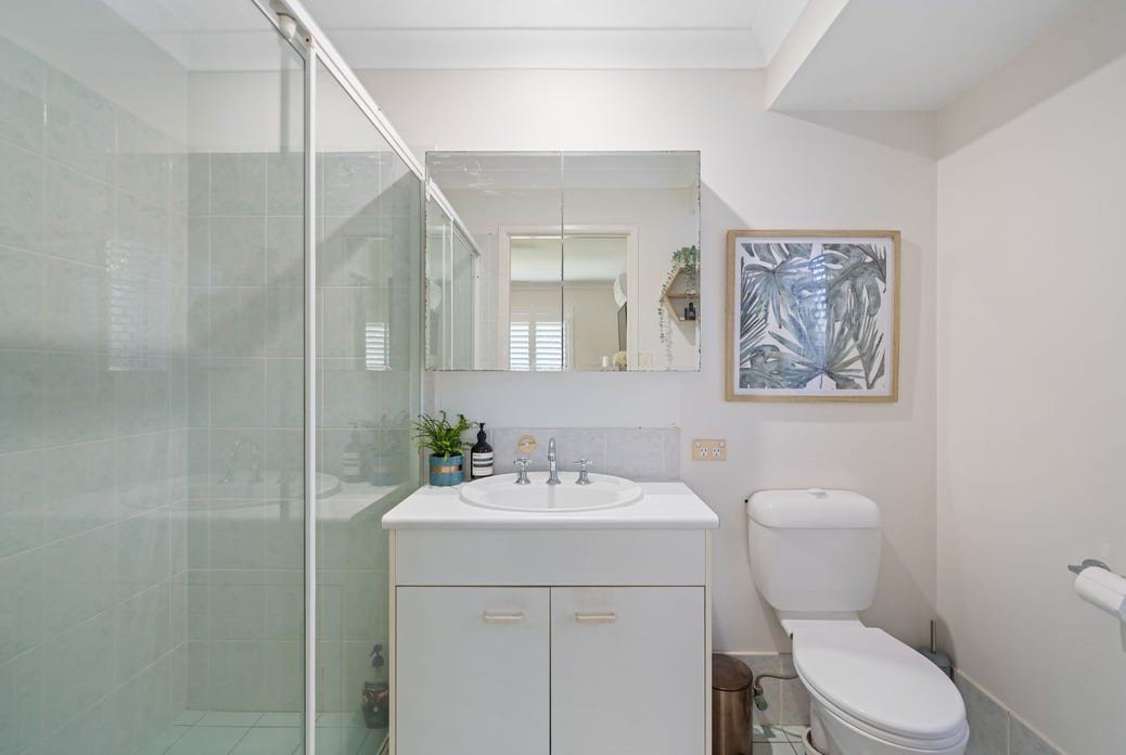 3 Warnick Court VICTORIA POINT 8