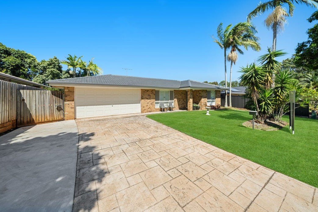 3 Warnick Court VICTORIA POINT 1