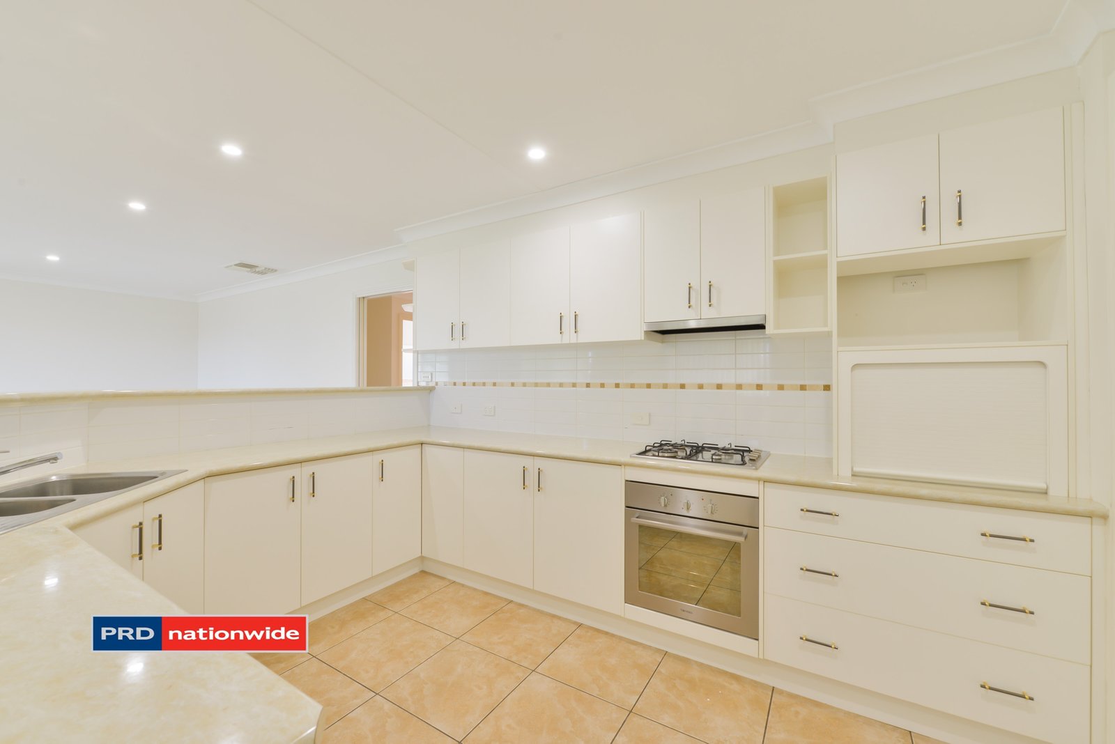 3 Warrah Drive TAMWORTH 3