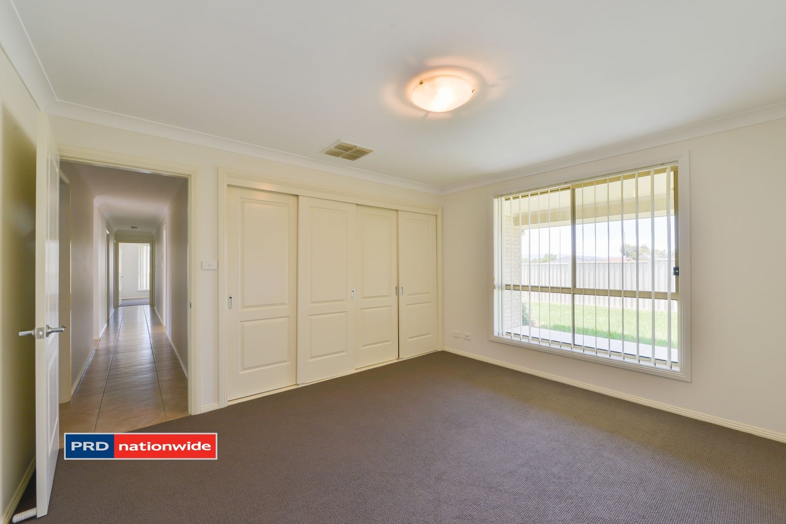 3 Warrah Drive TAMWORTH 8
