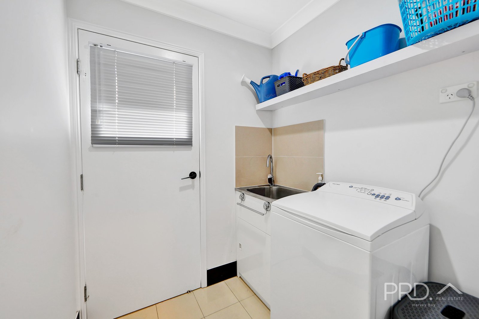 3 Waugh Street URANGAN 17