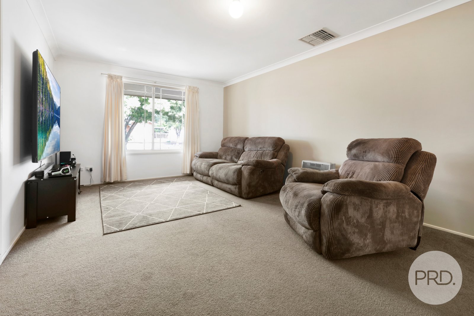 3 Wayamba Close TAMWORTH 4