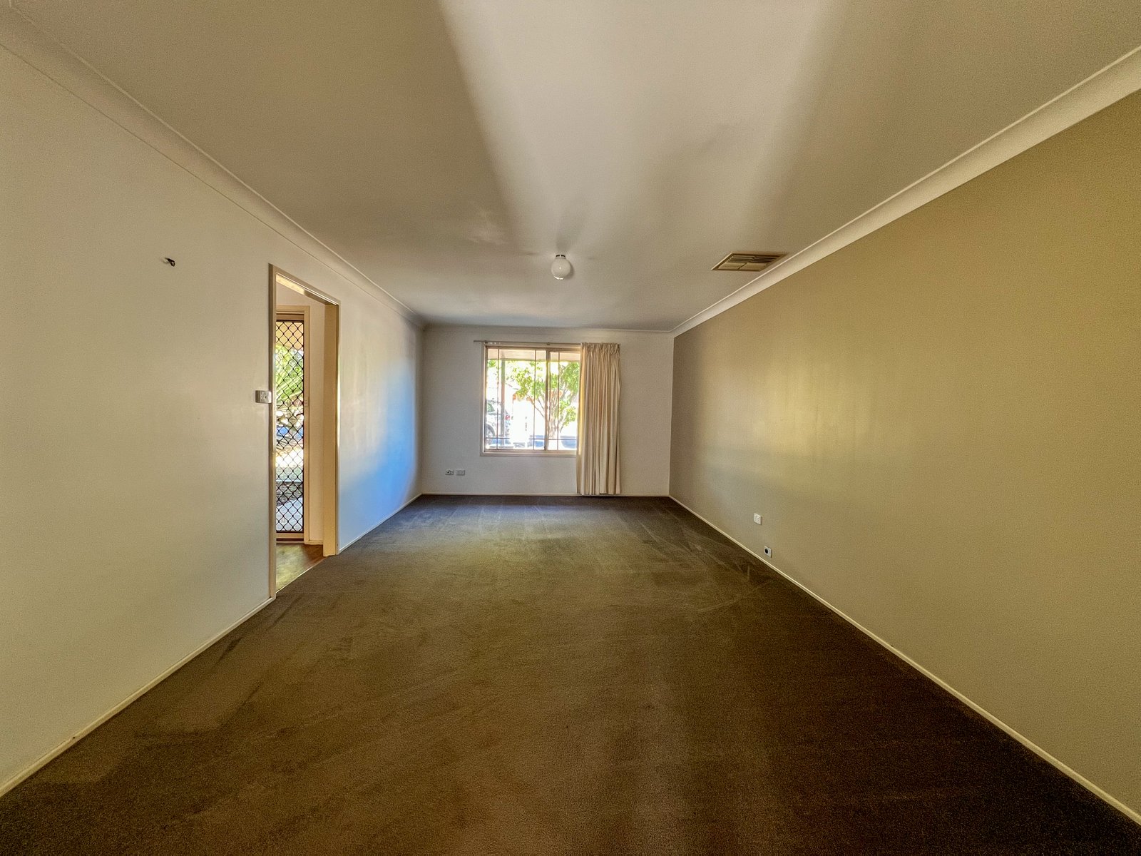 3 Wayamba Street TAMWORTH 5