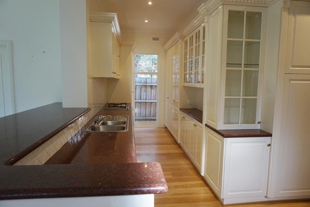 Gallery: 3 Weatherly Grove