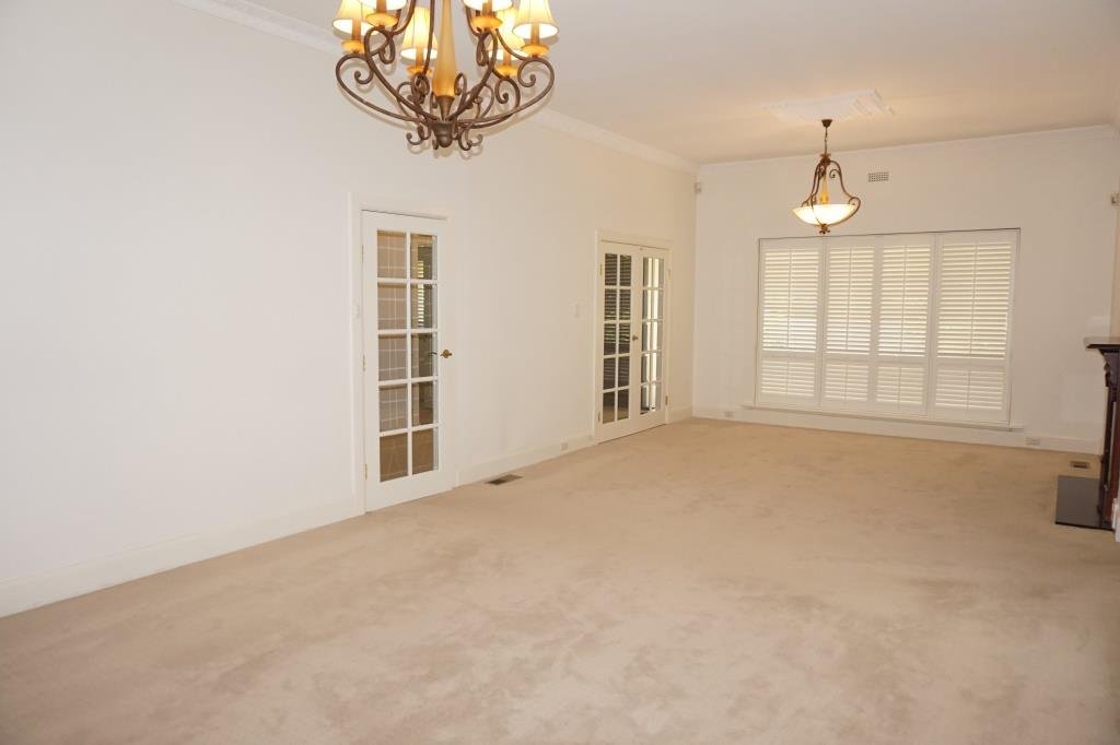 Gallery: 3 Weatherly Grove