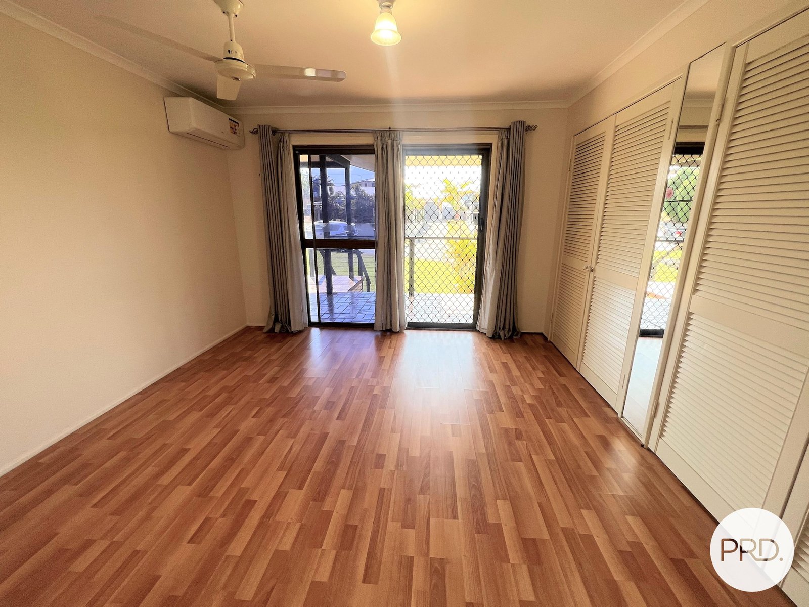 3 Wedge Street TANNUM SANDS 9