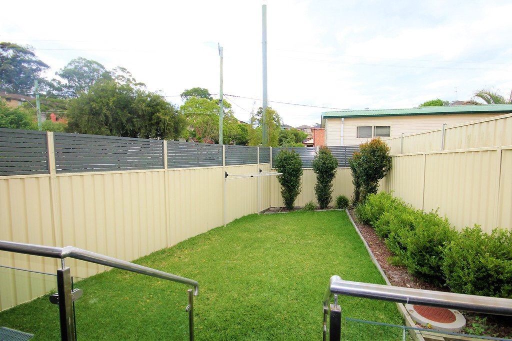 3 West Lane CARLTON 7