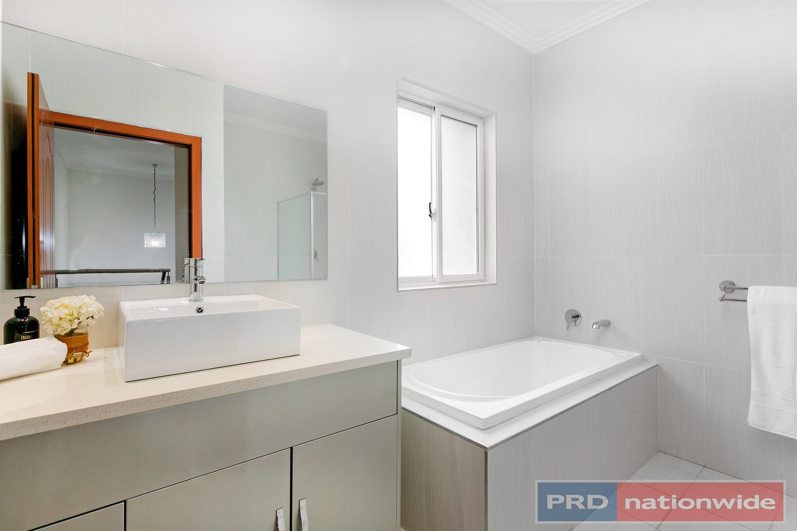 3 West Lane CARLTON 15